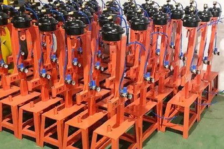 自動鉚釘機無鉚釘連接技術(shù)工作原理、優(yōu)勢和應(yīng)用
